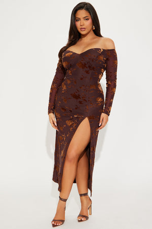 https://cdn.shopify.com/s/files/1/0293/9277/files/08-12-24_S6_13_ID64281FN_Chocolate_KS_JS_11-02-10_PLUS_39634_PXF.jpg?v=1723570258