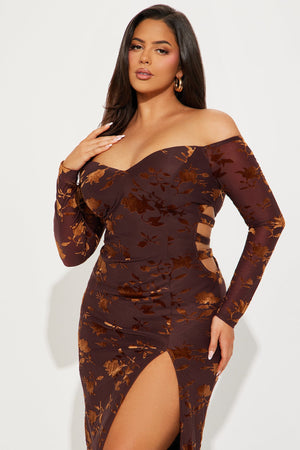 https://cdn.shopify.com/s/files/1/0293/9277/files/08-12-24_S6_13_ID64281FN_Chocolate_KS_JS_11-02-13_PLUS_39636_PXF.jpg?v=1723570257