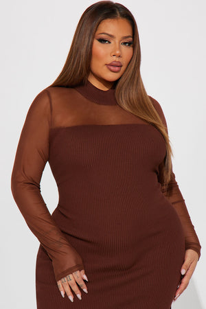 https://cdn.shopify.com/s/files/1/0293/9277/files/09-08-23Studio4_KT_AC_14-28-05_42_RDAF2821FN_Brown_R_12114_PLUS_CM.jpg?v=1694630621