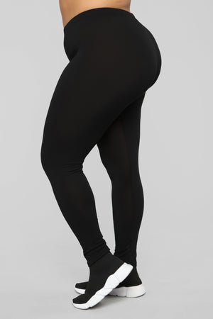 https://cdn.shopify.com/s/files/1/0293/9277/products/01-02-19_Studio_1_DV_14-32-07_61611_Black_0426_JF.jpg?v=1617299967