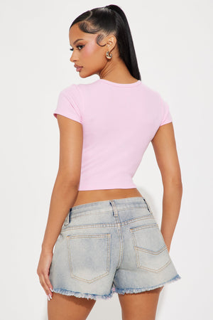 https://cdn.shopify.com/s/files/1/0293/9277/files/01-14-25_S6_12_HT12746_Pink_KJ_DO_11-28-22_6298_PXF.jpg?v=1737050844