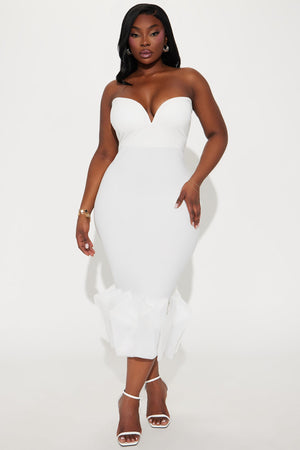 https://cdn.shopify.com/s/files/1/0293/9277/files/01-29-25_S4_47_D22101_White_AE_AP_14-53-21_PLUS_6275_PXF.jpg?v=1738864467