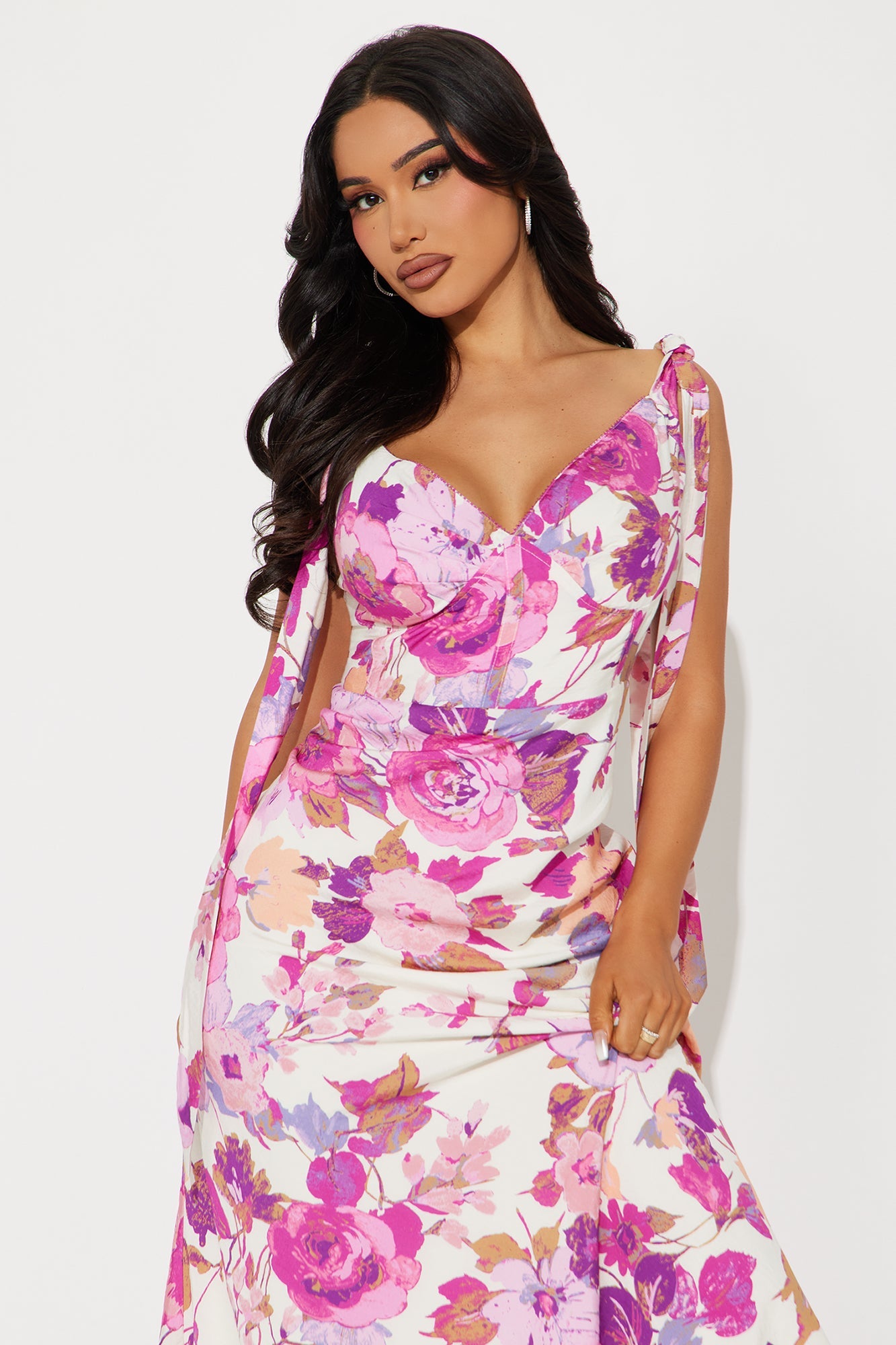 https://cdn.shopify.com/s/files/1/0293/9277/files/02-11-25_S3_51_33796SK_WhitePink_KS_AP_13-04-16_4566_PXF.jpg?v=1739408163
