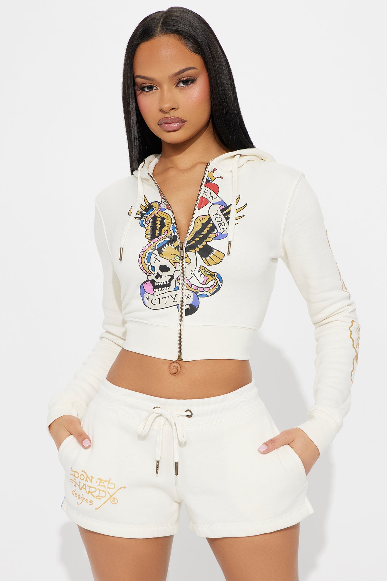https://cdn.shopify.com/s/files/1/0293/9277/files/02-11-25_S7_50_EFNS18002_Ivory_KJ_AC_14-16-37_78342_WG_PXF.jpg?v=1739475957