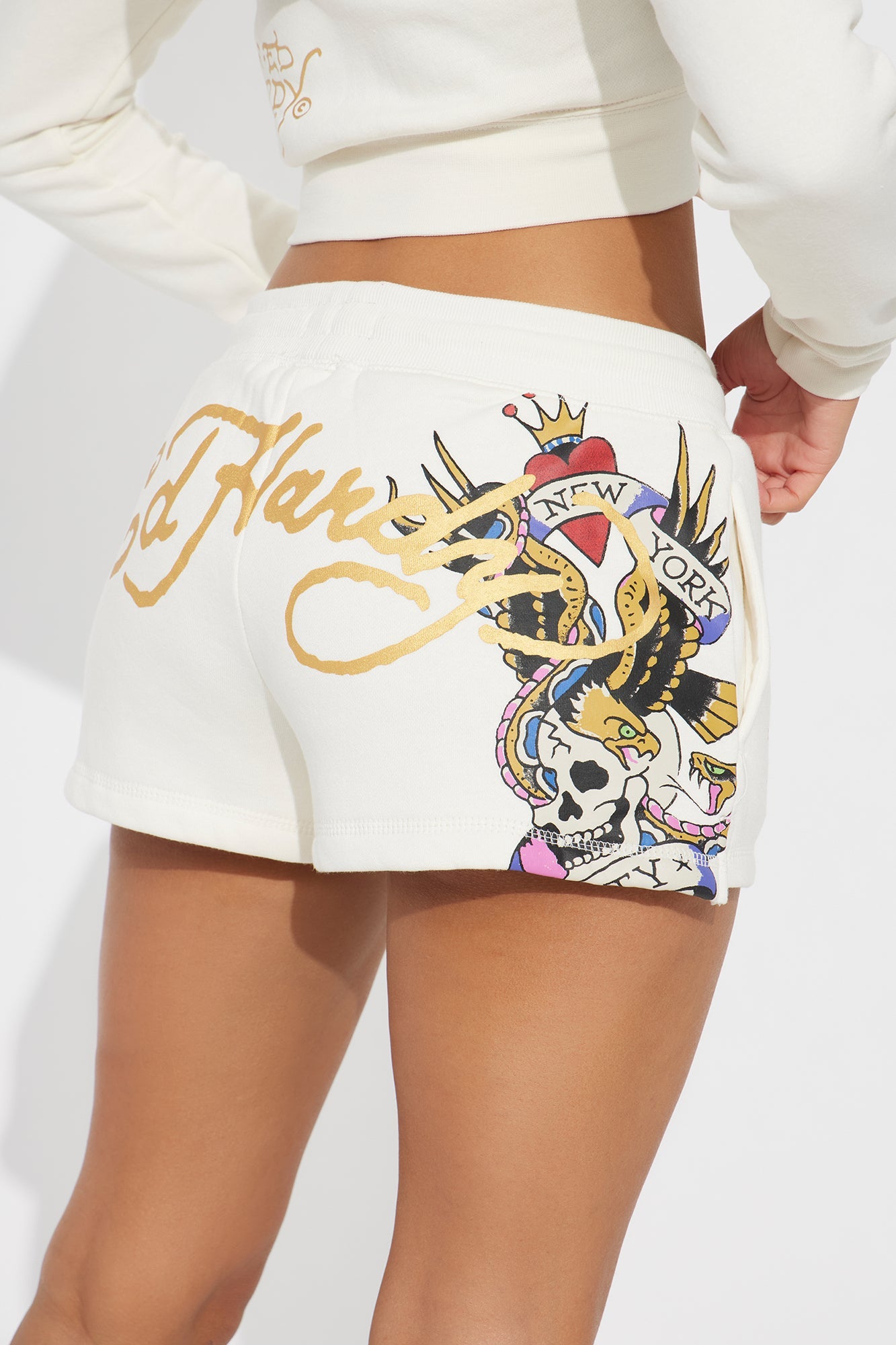https://cdn.shopify.com/s/files/1/0293/9277/files/02-11-25_S7_50_EFNS18002_Ivory_KJ_AC_14-17-25_78349_WG_PXF.jpg?v=1739475930