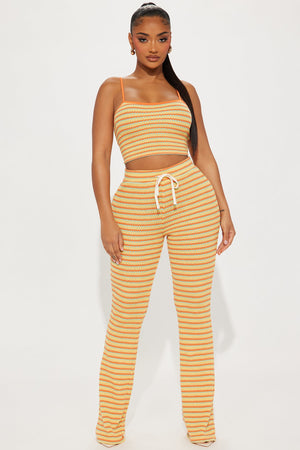 https://cdn.shopify.com/s/files/1/0293/9277/files/02-13-24_S6_8_DZ24F284SET_Orangecombo_RA_AC_11-22-47_96604_PXF.jpg?v=1708023701