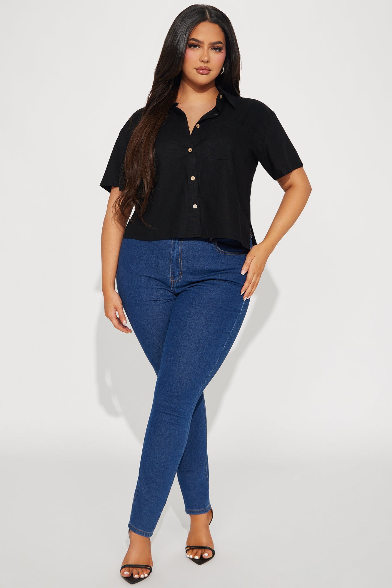 https://cdn.shopify.com/s/files/1/0293/9277/files/02-22-24_S5_6_74195_Black_RM_AP_10-37-24_PLUS_47572_PXF.jpg?v=1709077232