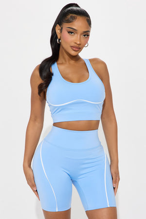 https://cdn.shopify.com/s/files/1/0293/9277/files/03-06-25_S9_17_ZDNVSP1548SET_LightBlue_ZSR_RK_IM_13-24-15_0656_BH.jpg?v=1741381575