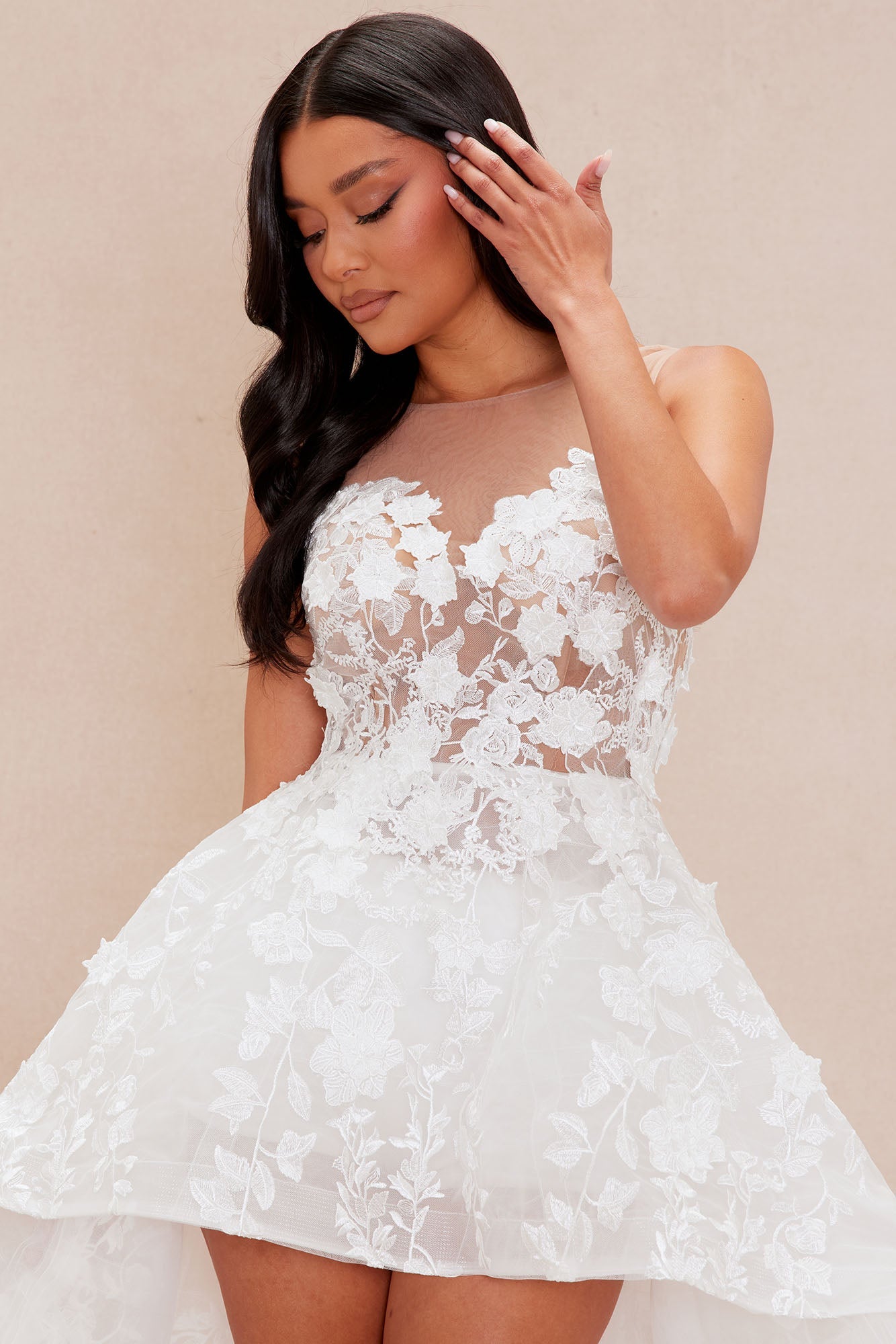 https://cdn.shopify.com/s/files/1/0293/9277/files/03-25-25_S5_14_24GWQ8719AB_White_KJ_DO_11-26-41_8871_BH.jpg?v=1743097669