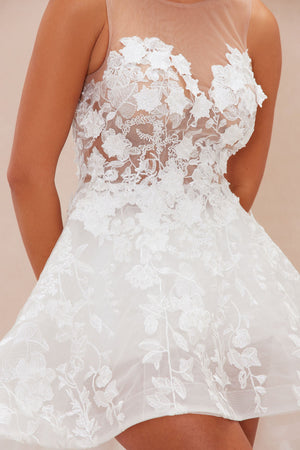 https://cdn.shopify.com/s/files/1/0293/9277/files/03-25-25_S5_14_24GWQ8719AB_White_KJ_DO_11-27-19_8873_BH.jpg?v=1743097670