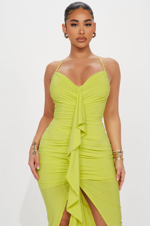https://cdn.shopify.com/s/files/1/0293/9277/products/04-04-23Studio1_KF_AP_14-17-18_53_D6620FN_Yellow_CC_7991_JF_SG.jpg?v=1681157476