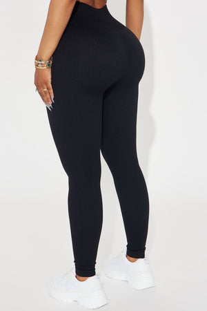 https://cdn.shopify.com/s/files/1/0293/9277/files/04-17-24_S2_31_ZDNS2_Black_P_KJ_RL_13-26-59_35381_CM_TT.jpg?v=1723571504