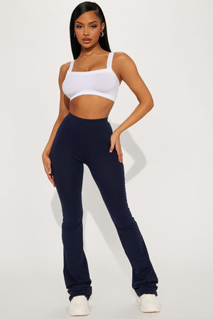 https://cdn.shopify.com/s/files/1/0293/9277/files/04-20-23Studio5_RA_PC_11-03-41_13_73625TA_Navy_18000_EH.jpg?v=1682358085