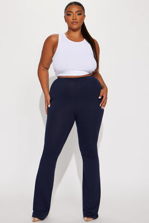 https://cdn.shopify.com/s/files/1/0293/9277/files/05-15-23Studio4_TA_AC_11-30-49_25_73625TA_Navy_P_38898_PLUS_PXF.jpg?v=1684528081