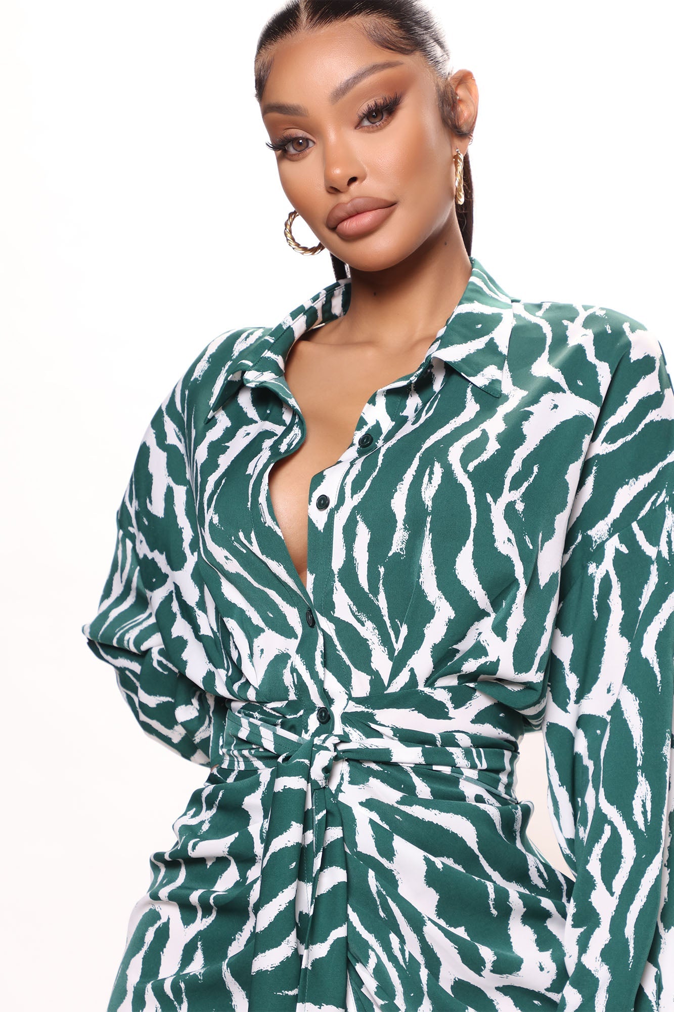 https://cdn.shopify.com/s/files/1/0293/9277/products/06-08-22Studio3_ME_RL_15-05-56_19_VD7699_Greencombo_P_0355_PB.jpg?v=1654820300