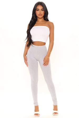 https://cdn.shopify.com/s/files/1/0293/9277/products/07-06-21Studio5_CE_RS_14-07-43_39_61611_HeatherGrey_3429_JK.jpg?v=1625754572
