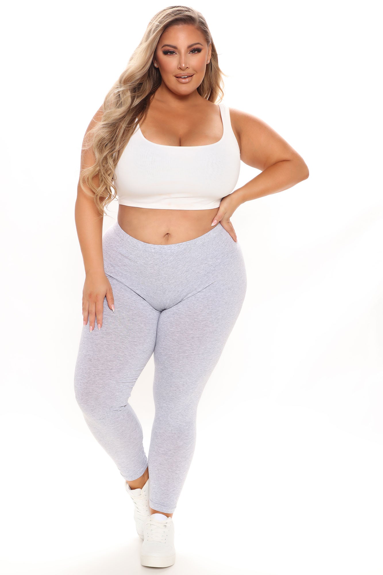 https://cdn.shopify.com/s/files/1/0293/9277/products/07-13-21Studio3_MS_09-47-16_8_61611_HeatherGrey_3093_PLUS_NT.jpg?v=1626387808