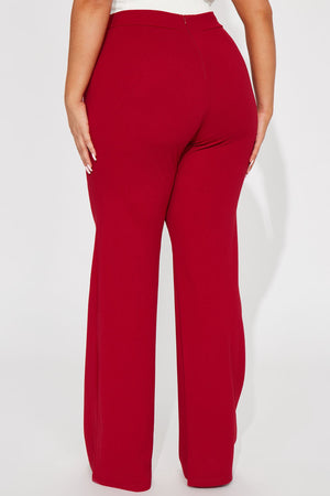 https://cdn.shopify.com/s/files/1/0293/9277/files/07-17-23Studio4_KT_DB_14-40-48_47_P9683TALL_Red_R_6383_PLUS_SG.jpg?v=1693513236