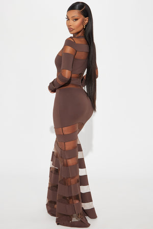 https://cdn.shopify.com/s/files/1/0293/9277/files/07-18-24_S2_3_KNHD4033003_Brown_CXB_RL_10-34-46_7301_CM.jpg?v=1721340308