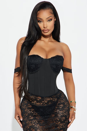 https://cdn.shopify.com/s/files/1/0293/9277/files/07-22-24_S2_1_KSWD4032905_Black_CXB_RL_11-49-06_7887_PXF.jpg?v=1721929803