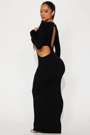 https://cdn.shopify.com/s/files/1/0293/9277/files/07-23-24_S3_37_KNHD4040551_Black_AZ_PC_14-21-50_39915_MH_PXF_EH_EH.jpg?v=1722025650