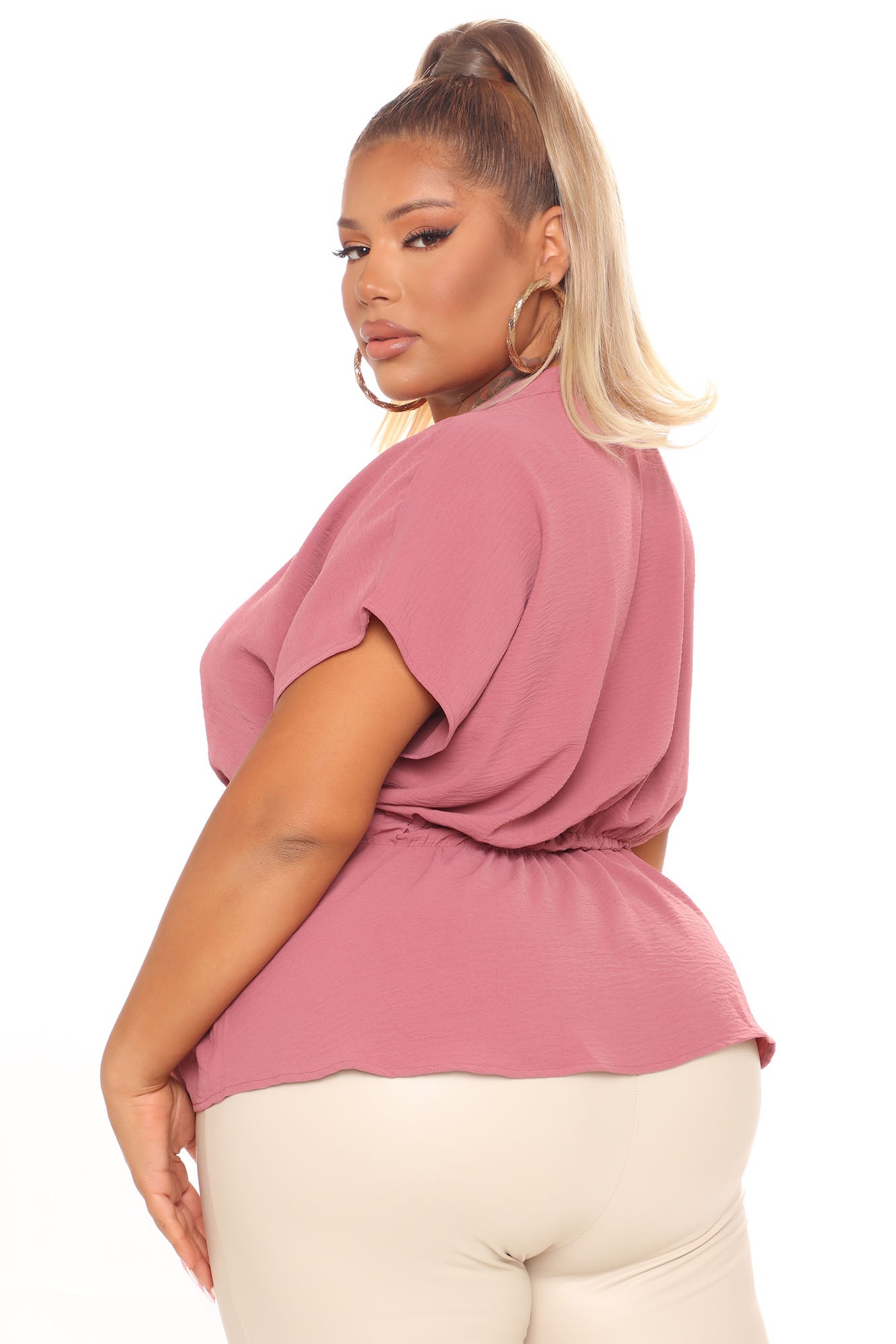 https://cdn.shopify.com/s/files/1/0293/9277/products/07-29-21Studio4_CE_RS_09-18-18_22_TT1168_Rose_4179_PLUS_WG.jpg?v=1628116927