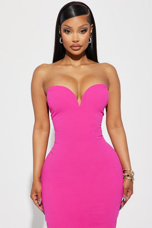 https://cdn.shopify.com/s/files/1/0293/9277/files/08-07-23Studio2_ID_RL_12-09-28_20_D22101_Fuchsia_18152_DG.jpg?v=1692036851