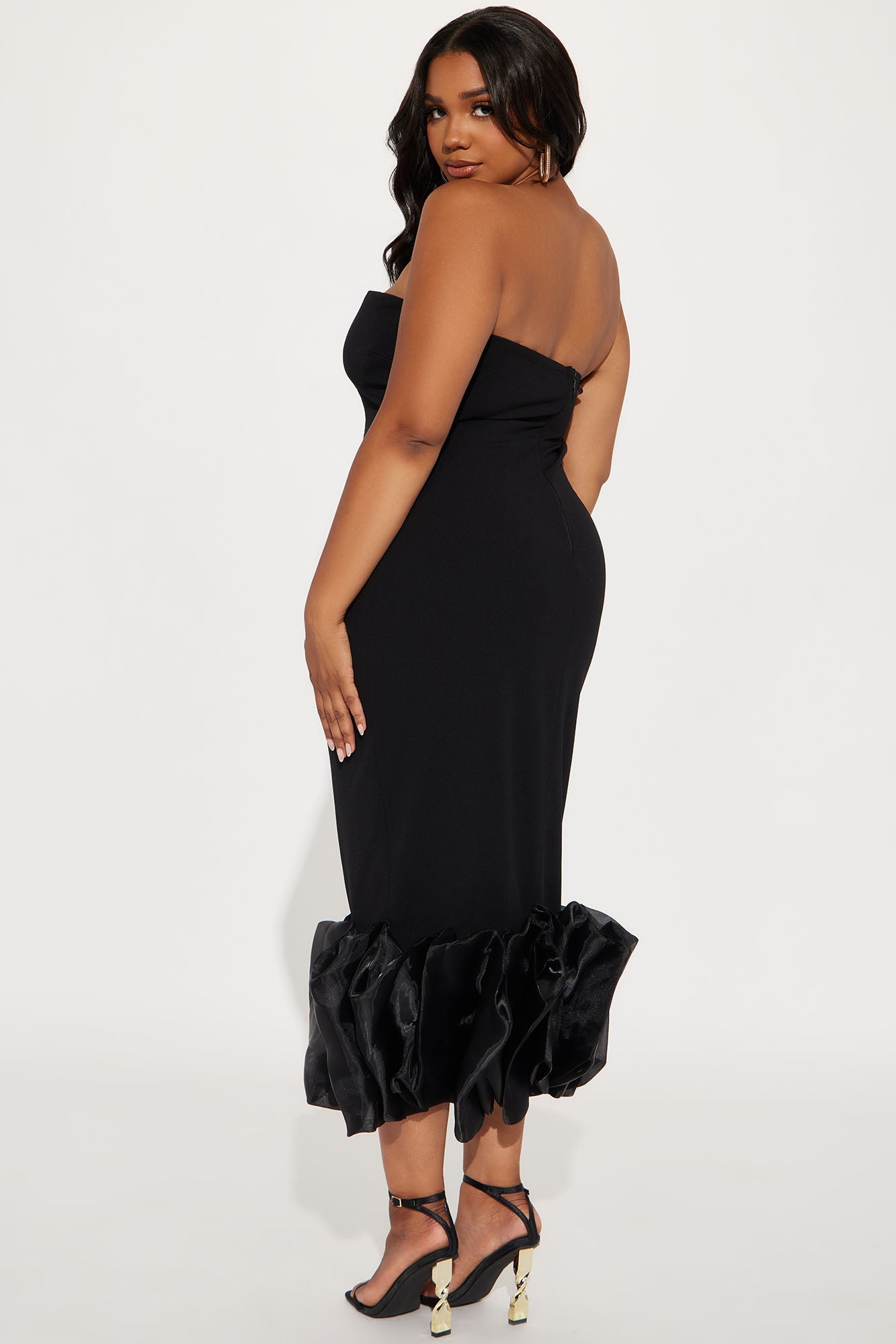 https://cdn.shopify.com/s/files/1/0293/9277/files/08-15-23Studio3_TH_IM_14-33-57_52_D22101_Black_12293_PLUS_CM.jpg?v=1692647267