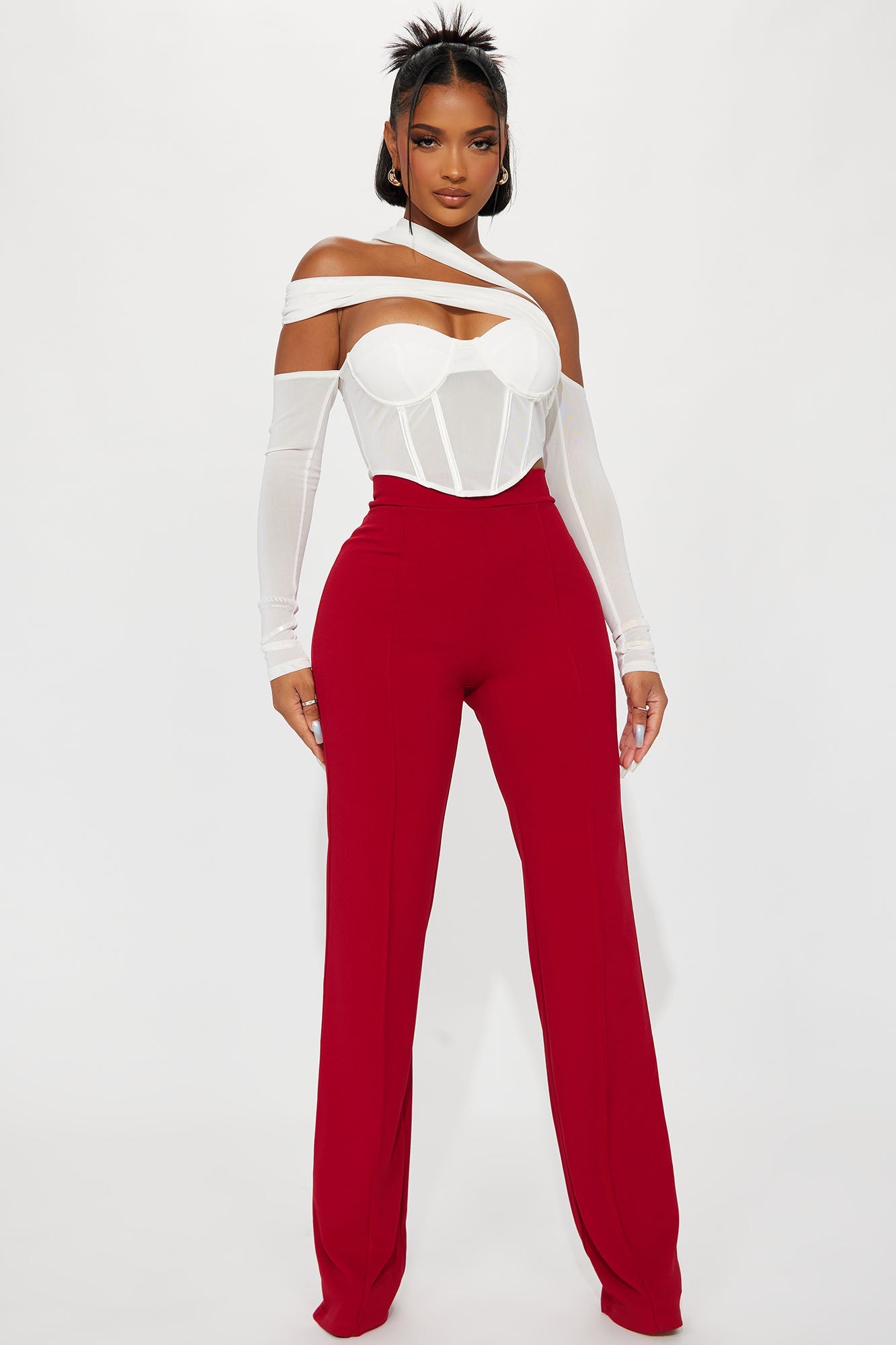 https://cdn.shopify.com/s/files/1/0293/9277/files/08-25-23Studio8_CB_PC_11-20-22_10_P9683TALL_Red_P_8985_JB.jpg?v=1693513236
