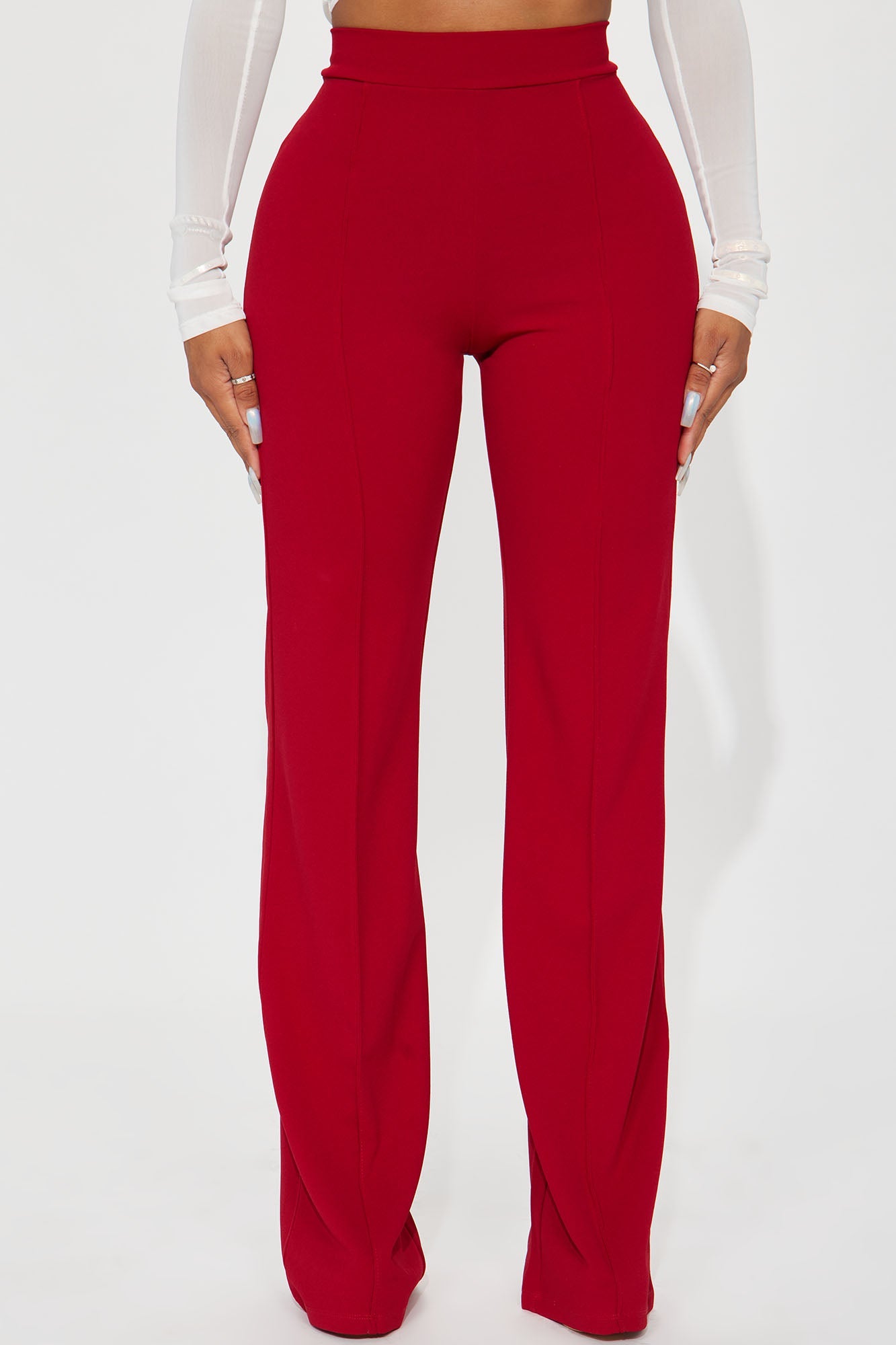 https://cdn.shopify.com/s/files/1/0293/9277/files/08-25-23Studio8_CB_PC_11-20-34_10_P9683TALL_Red_P_8988_JB.jpg?v=1693513236