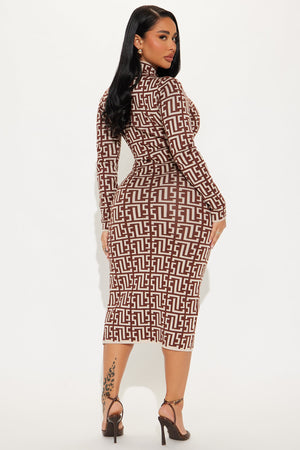 https://cdn.shopify.com/s/files/1/0293/9277/files/08-26-24_S3_45_J3M0812S_Browncombo_KJ_AP_15-10-18_56935_PXF.jpg?v=1724790593