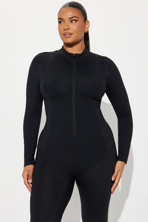 https://cdn.shopify.com/s/files/1/0293/9277/files/08-28-24_S4_45_ZDNVSP1211LEG_Black_AZ_PC_13-47-03_PLUS_59536_PXF.jpg?v=1725034261