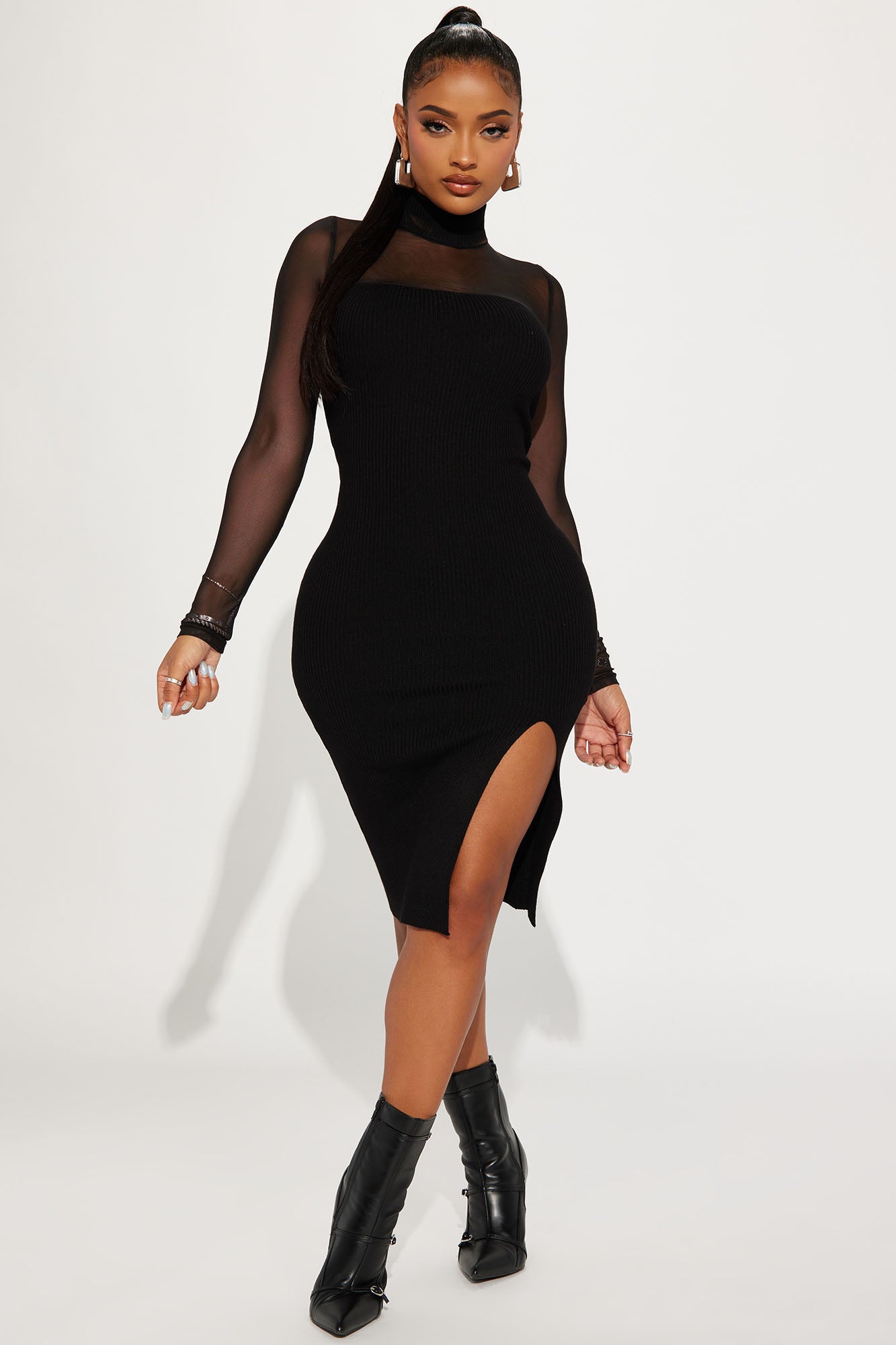 https://cdn.shopify.com/s/files/1/0293/9277/files/09-01-23Studio1_TK_PC_14-16-03_44_RDAF2821FN_Black_0681_MR.jpg?v=1694026219