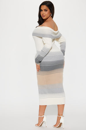 https://cdn.shopify.com/s/files/1/0293/9277/files/09-24-24_S4_29_RDAH6011FN_Greycombo_AZ_JS_13-17-15_PLUS_71849_CM.jpg?v=1727369682
