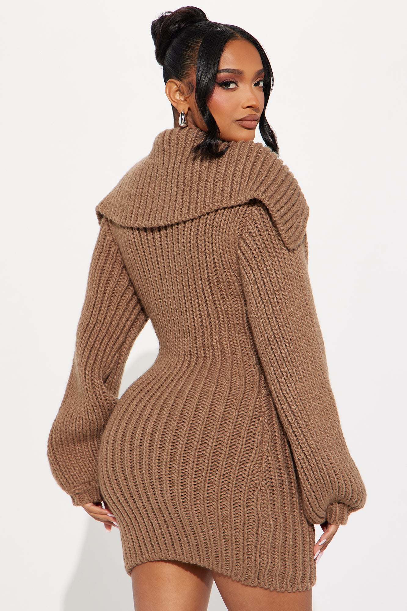 https://cdn.shopify.com/s/files/1/0293/9277/files/10-16-24_S1_9_KDXD4051101_Mocha_KJ_AC_11-14-59_152586_PXF.jpg?v=1729186314
