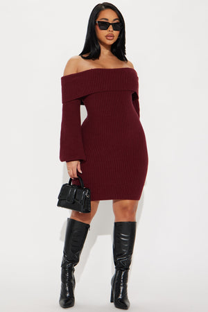 https://cdn.shopify.com/s/files/1/0293/9277/files/10-18-24_S1_41_RDAH6730FN_Burgundy_KJ_DO_13-57-29_155087_PXF.jpg?v=1729537826