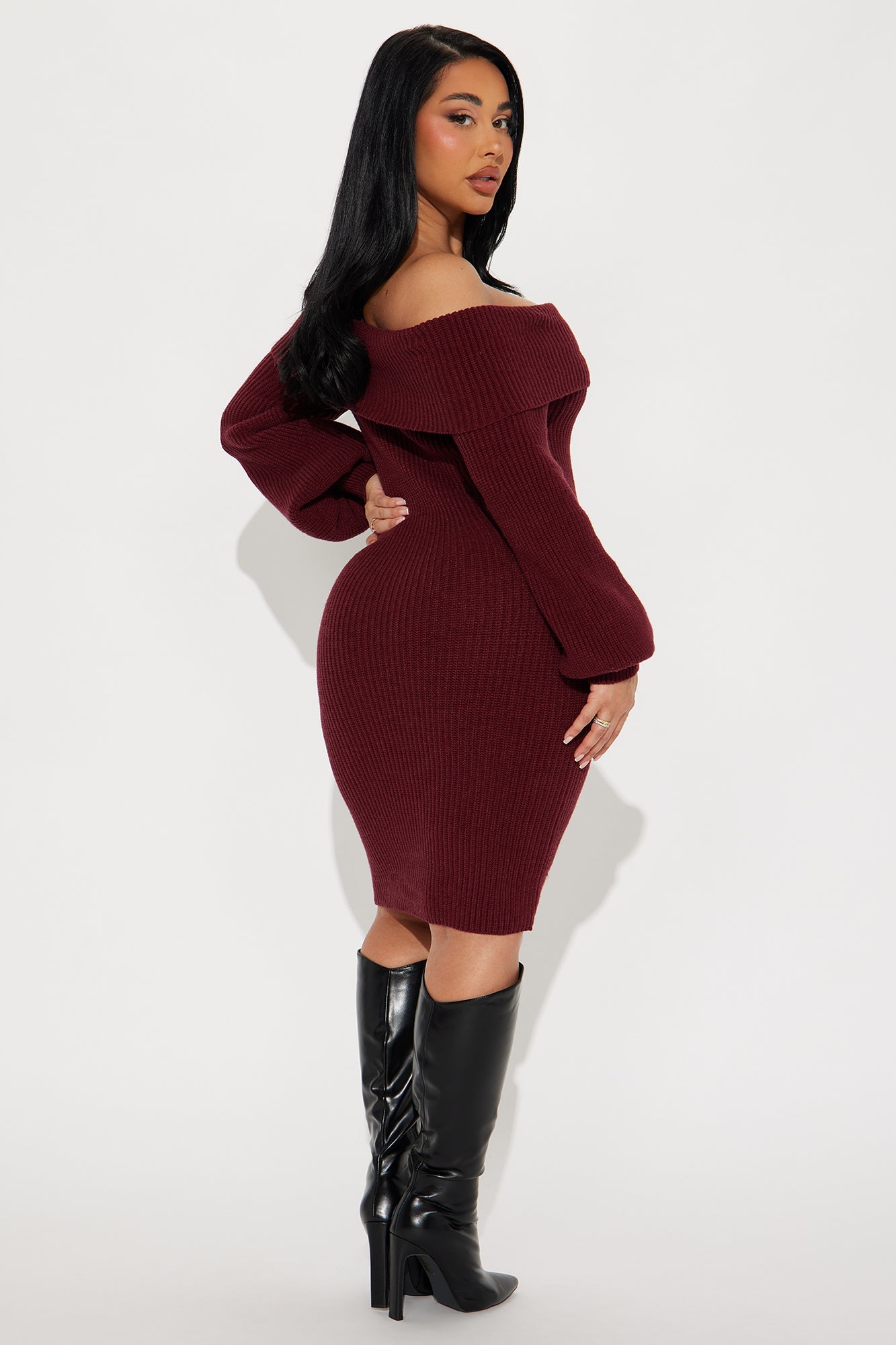 https://cdn.shopify.com/s/files/1/0293/9277/files/10-18-24_S1_41_RDAH6730FN_Burgundy_KJ_DO_13-58-50_155099_PXF.jpg?v=1729537826