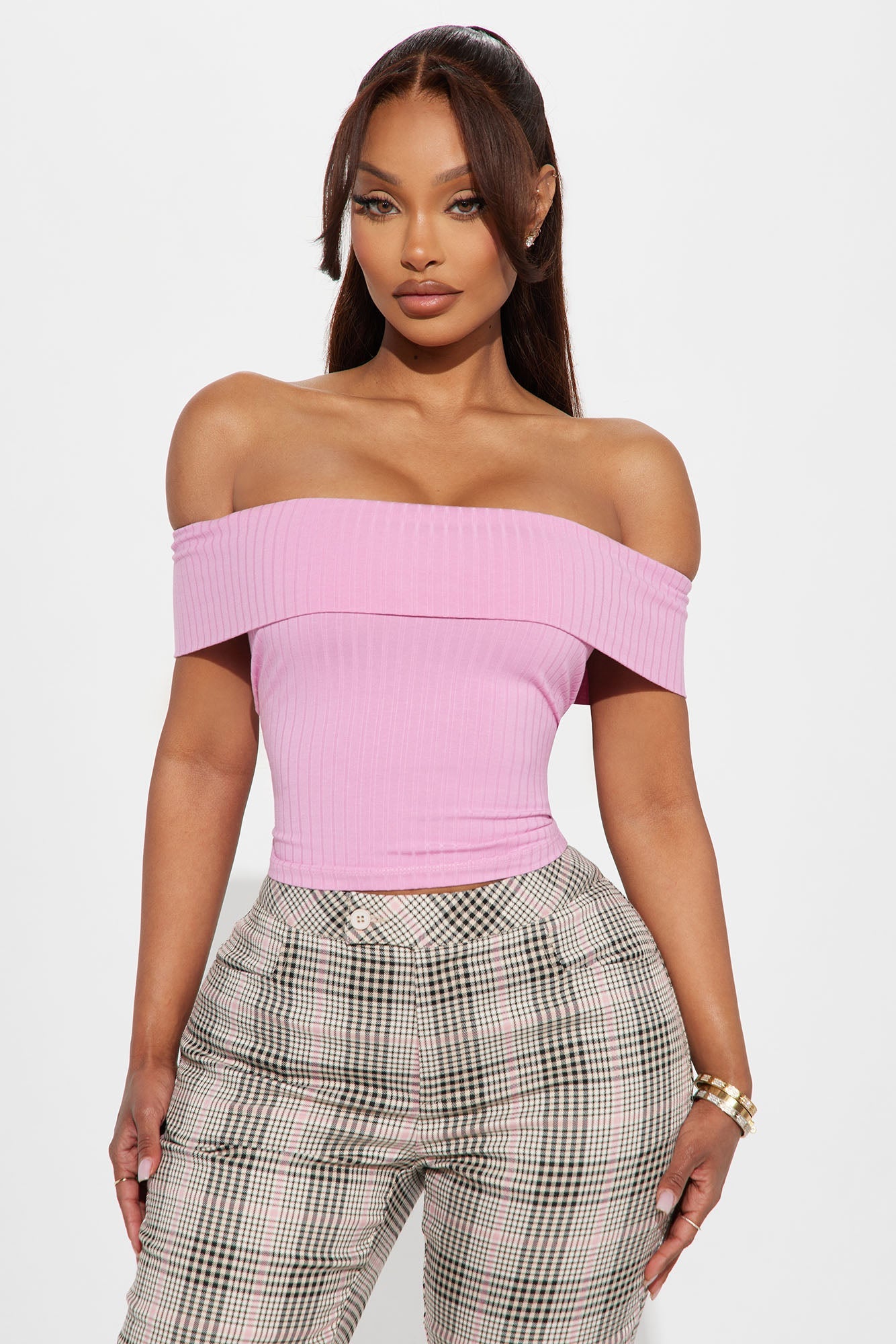 https://cdn.shopify.com/s/files/1/0293/9277/files/10-22-24_S2_44_RT52531A_Pink_CXB_RL_16-10-41_16296_CM.jpg?v=1729723385