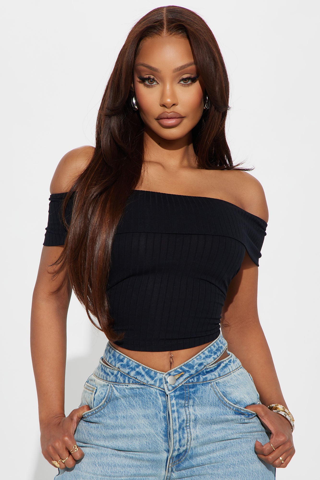https://cdn.shopify.com/s/files/1/0293/9277/files/10-23-24_S2_43_RT52531A_Black_CXB_RL_17-00-48_16676_EH.jpg?v=1729893261