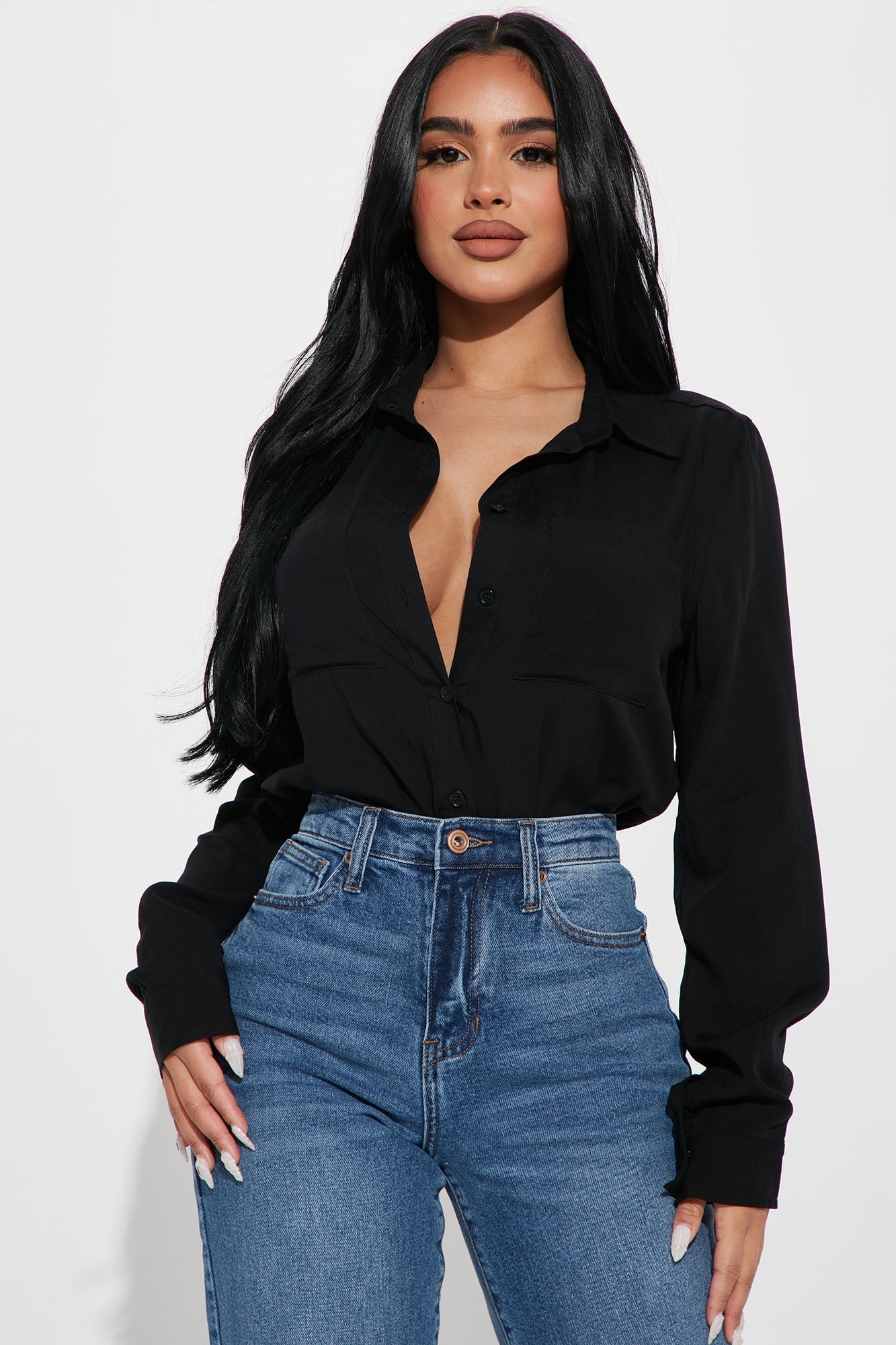 https://cdn.shopify.com/s/files/1/0293/9277/products/11-08-22Studio1_ME_RL_14-33-21_25_TGI5145_Black_4181_PB.jpg?v=1668016403