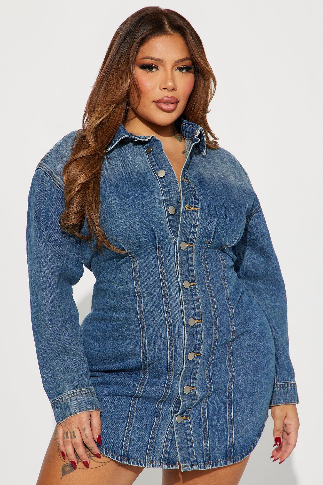https://cdn.shopify.com/s/files/1/0293/9277/files/11-27-23Studio4_RA_SS_14-58-37_63_FN5016MNJC_MediumWash_5784_PLUS_PXF.jpg?v=1740183447