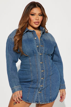 https://cdn.shopify.com/s/files/1/0293/9277/files/11-27-23Studio4_RA_SS_14-58-37_63_FN5016MNJC_MediumWash_5784_PLUS_PXF.jpg?v=1740183447