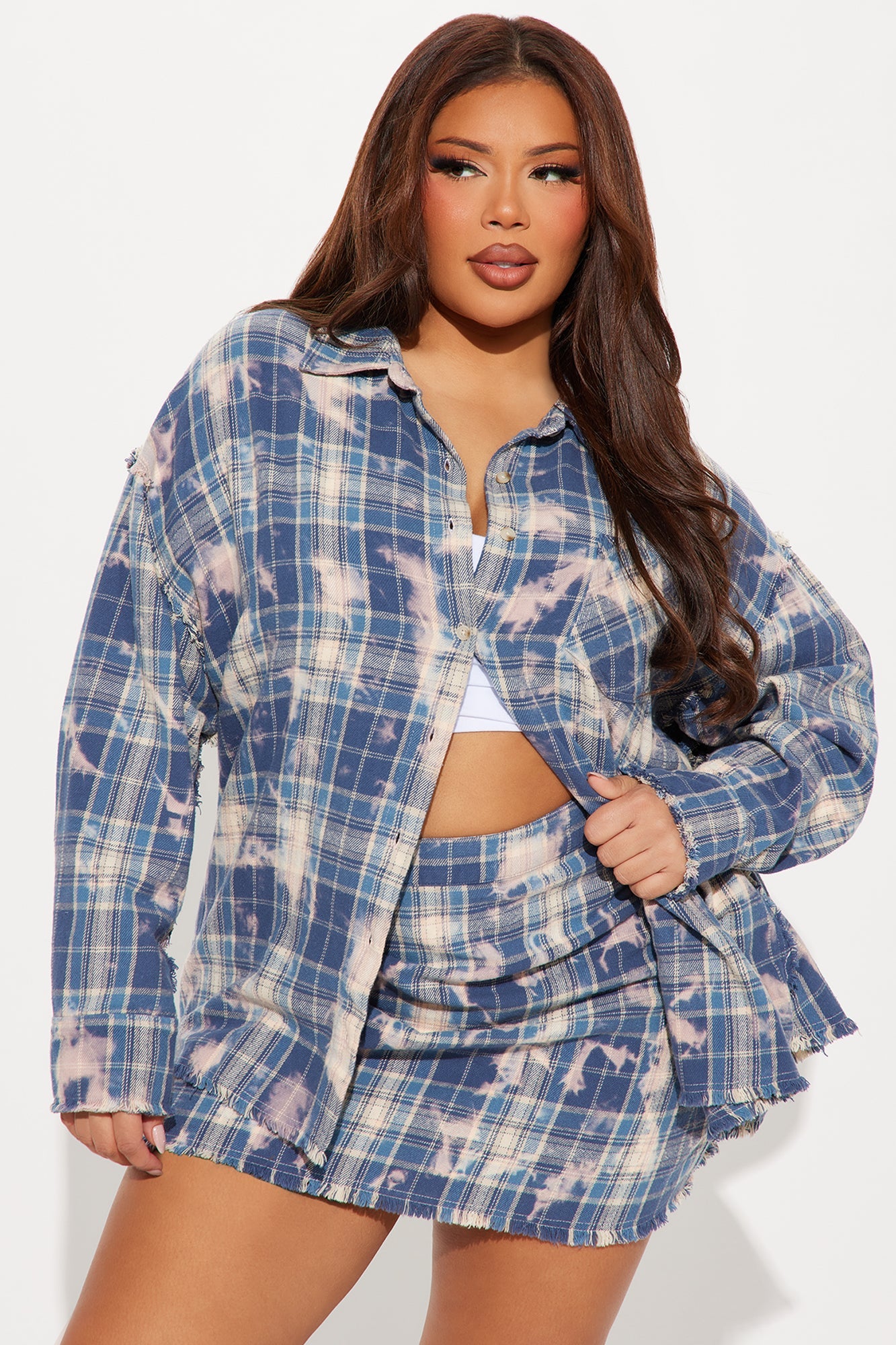 https://cdn.shopify.com/s/files/1/0293/9277/files/11-29-24_S4_34_B21671_Bluecombo_KJ_AP_13-17-36_PLUS_102723_PXF.jpg?v=1733170940