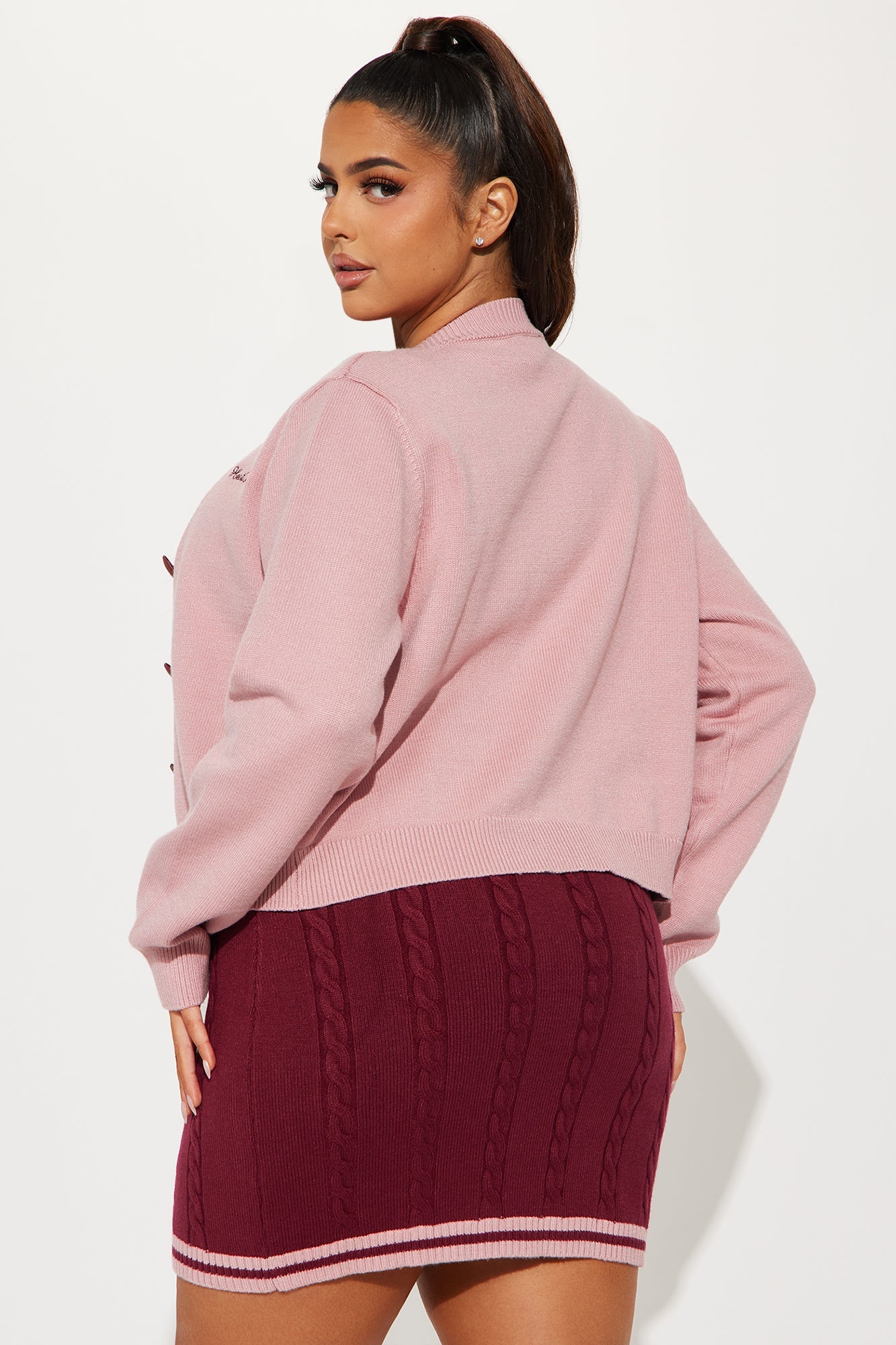 https://cdn.shopify.com/s/files/1/0293/9277/files/12-09-24_S3_10_EV2406WL384_Burgundycombo_CZ_DO_10-45-12_PLUS_92542_PXF.jpg?v=1735928115