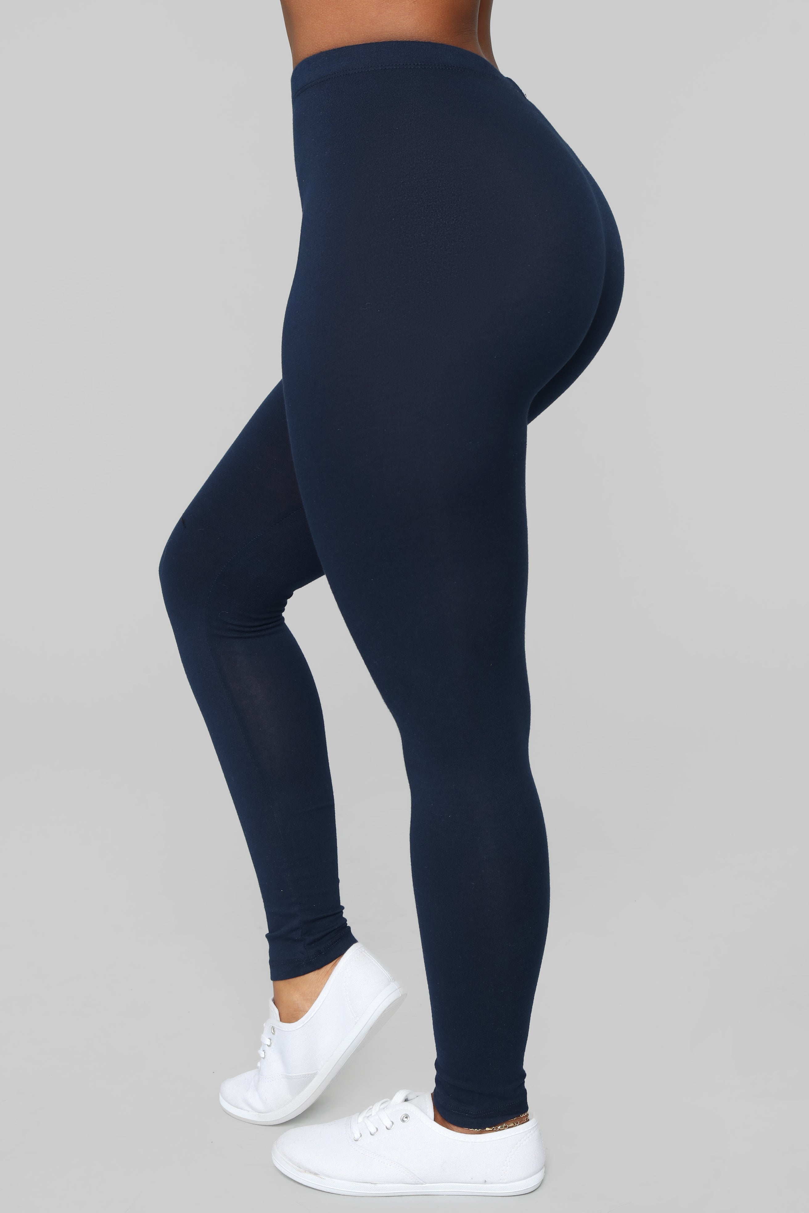 https://cdn.shopify.com/s/files/1/0293/9277/products/12-20-18_Studio_2_OD_10-37-56_61611_Navy0429_JD.jpg?v=1571440192