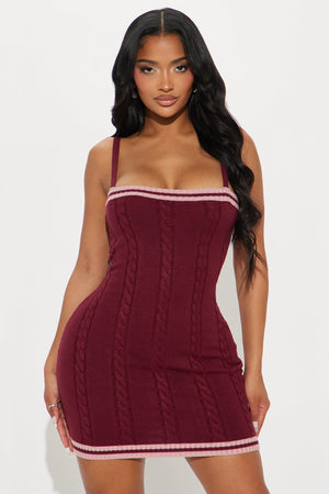 https://cdn.shopify.com/s/files/1/0293/9277/files/12-20-24_S4_38_EV2406WL384_Burgundycombo_AE_PC_13-58-01_113157_PXF_6c653897-bf8b-43b8-bf7c-a8727031a694.jpg?v=1735928115