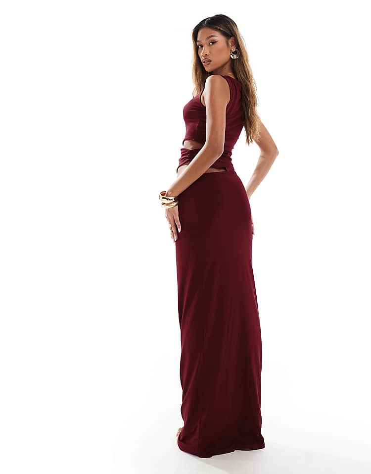 https://images.asos-media.com/products/asos-design-sleeveless-cut-out-waist-maxi-dress-in-wine/206776454-2?$n_750w$&wid=750&fit=constrain