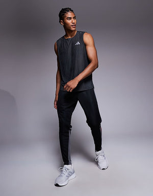 https://images.asos-media.com/products/adidas-football-squadra-joggers-in-black-and-red/208044942-1-blackteamgreyfour?$n_750w$&wid=750&fit=constrain