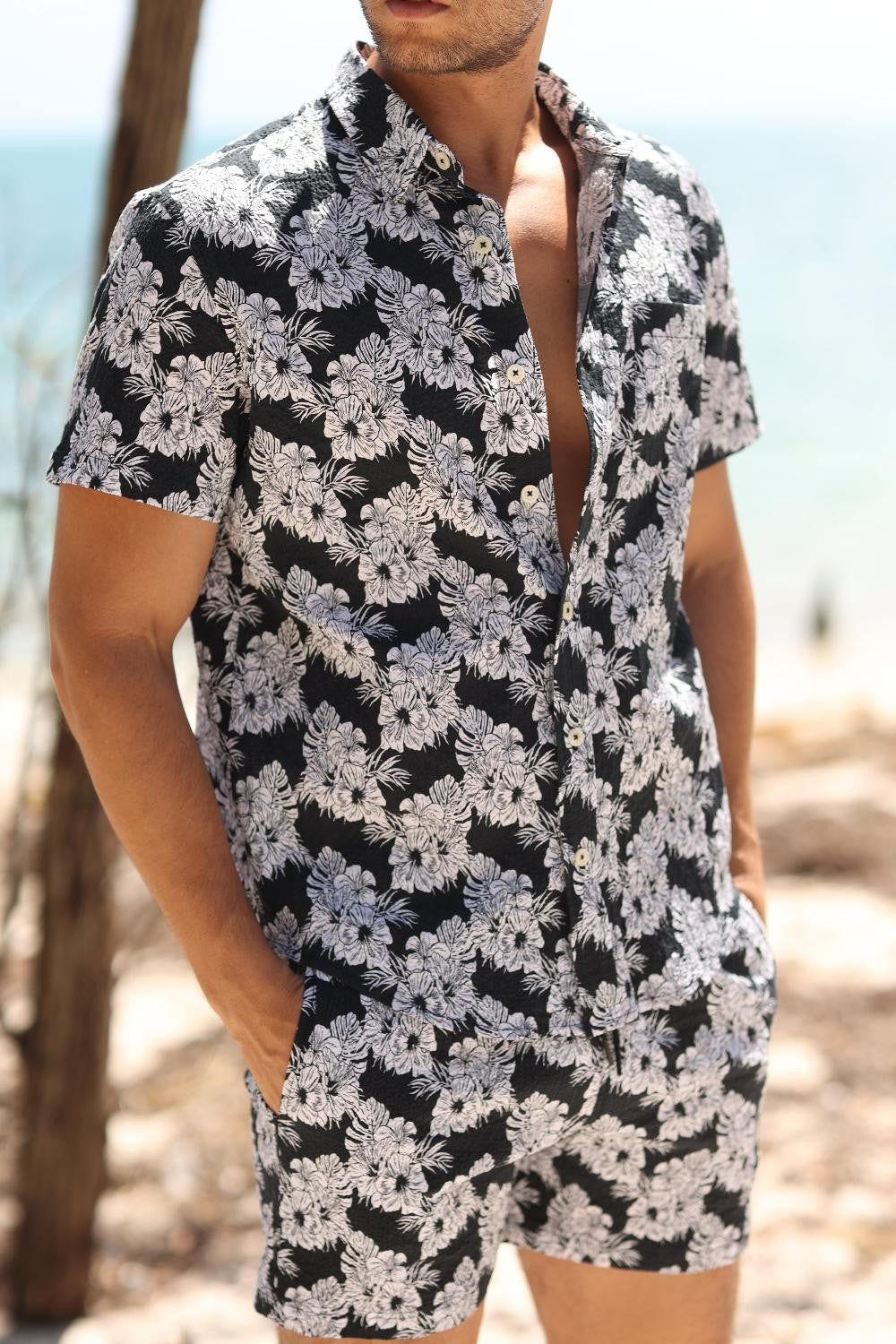 Salty Weekend SP-SLT20230702629590 Men's Seersucker Short Sleeve Button Down Shirt