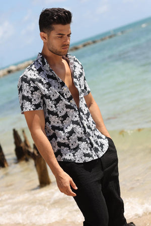 Salty Weekend SP-SLT20230702629590 Men's Seersucker Short Sleeve Button Down Shirt